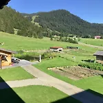 Almhof Laesser