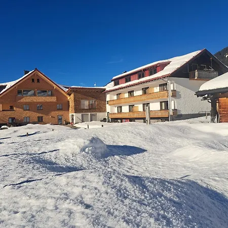 Almhof Laesser Guest house